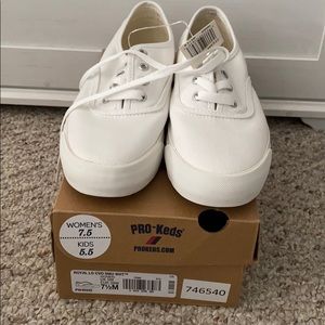 NWT Pro-Keds White Shoes